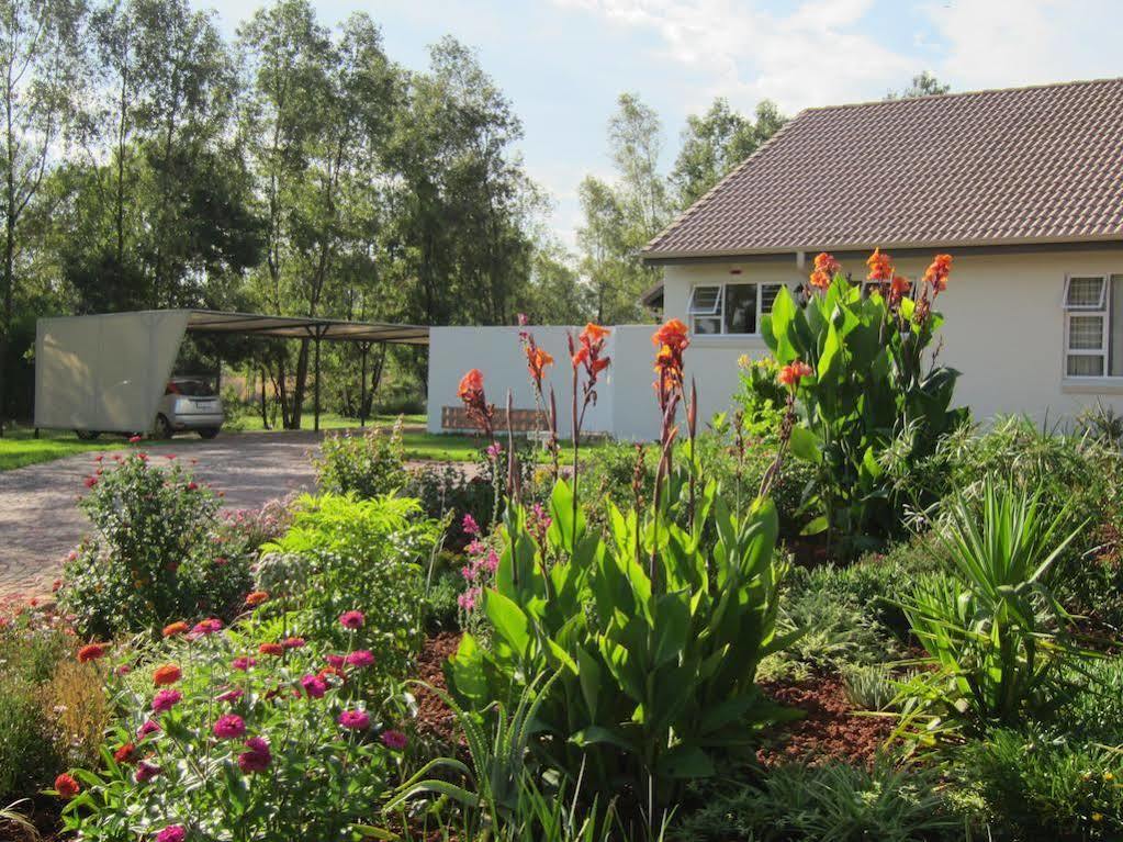Amohela Guesthouse Мидранд Экстерьер фото